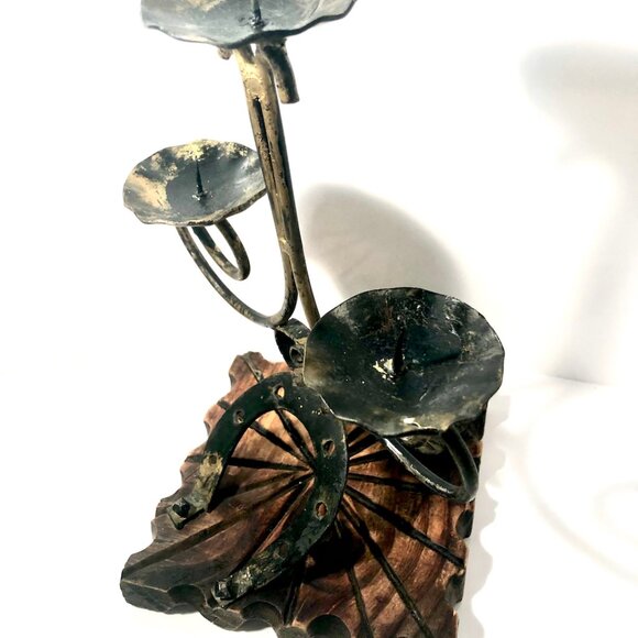 Wooden Vintage Brutalist Candelabra with horseshoe base. Made in Spain. - Picture 4 of 8